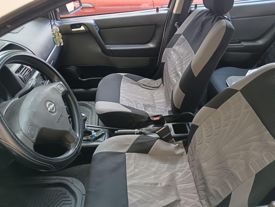 Bine Opel astra 2007