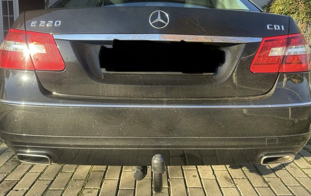 Spate Stop AMG Bara Haion E class W212 Mercedes lampa Tripla portbagaj