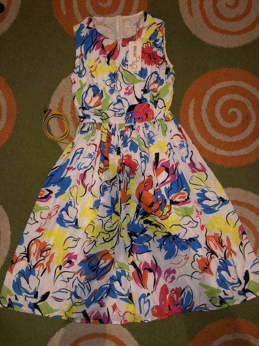 Весенее платье цветное