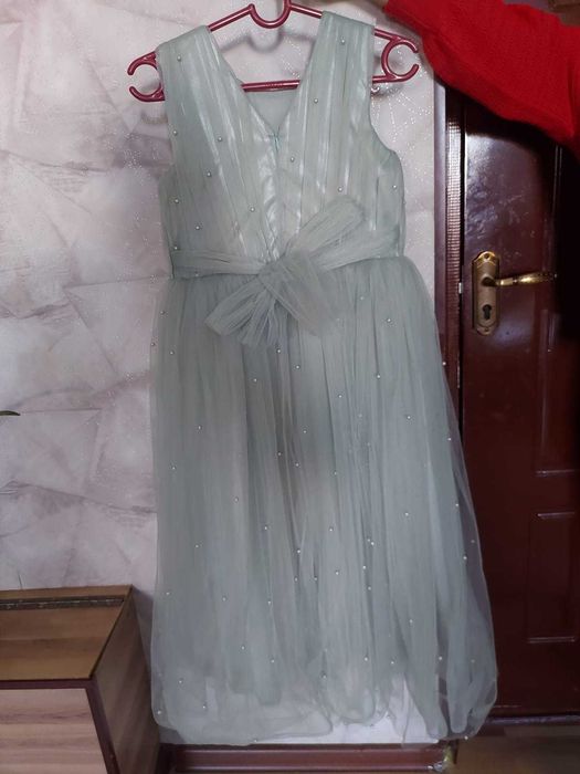 Детские платья вечерние