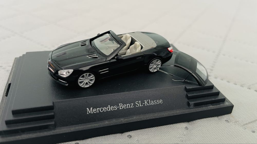 Mercedes SL 1/64 original