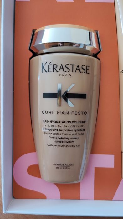 Хидратиращ комплект за чуплива коса Kerastase Curl Manifesto Set