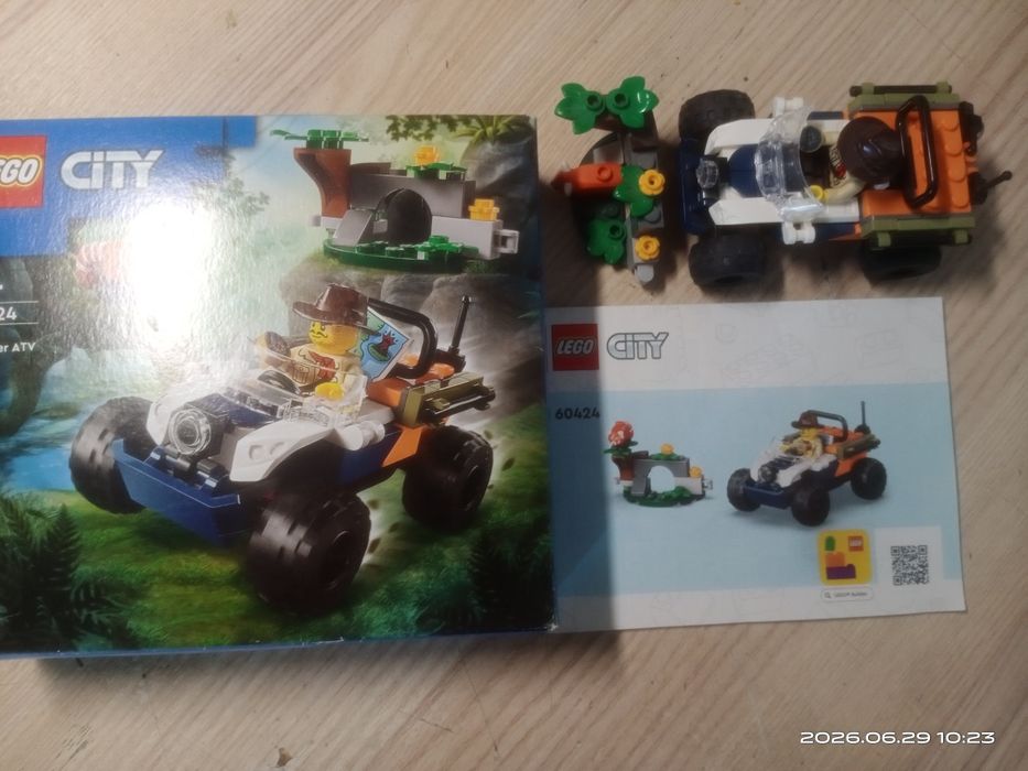 Продам лего сити Jungle explorer