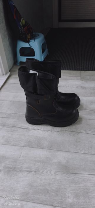 Продам новые керзовые сапоги