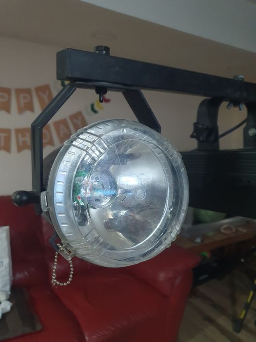 Vând T lumini cu 4 elemente