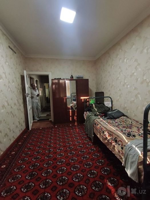 4 каватли домнинг 3 каватида 3 хонали квартира ижарага берилади