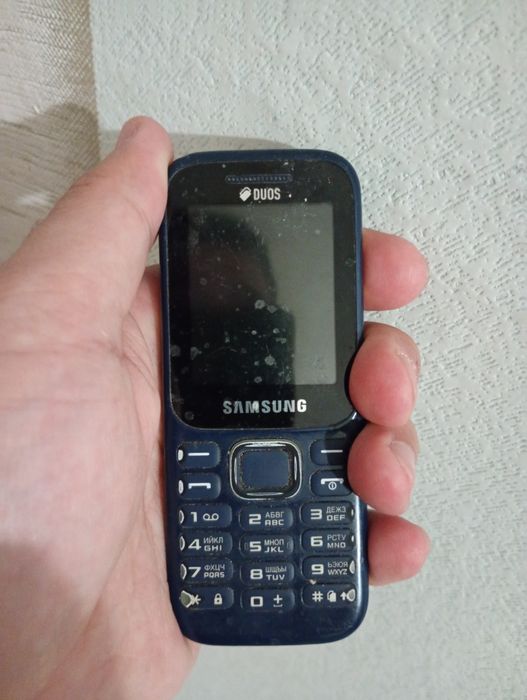Продам Samsung Duos (кнопочный)