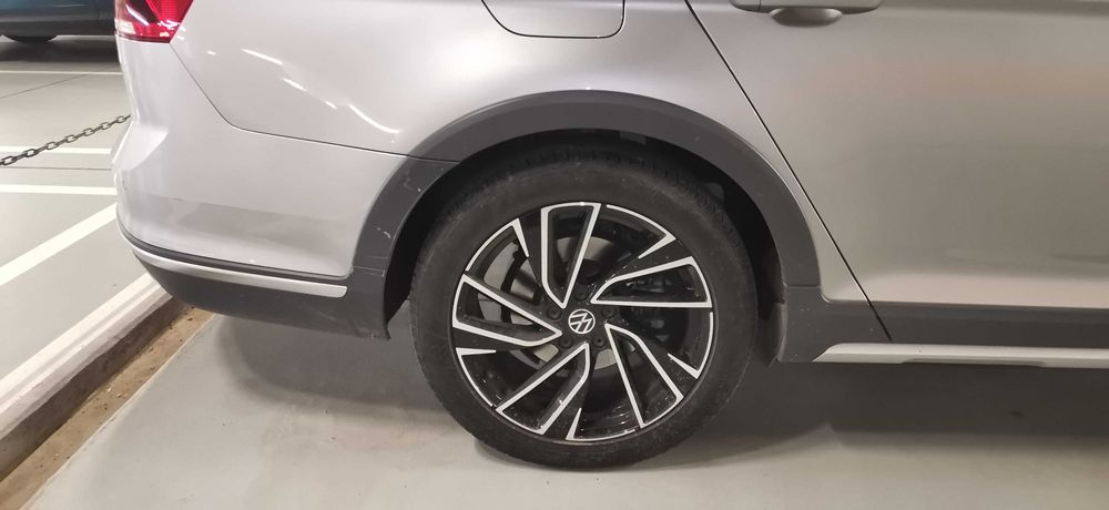 Джанти за VW 18 цола - 8Jx18 112 ET40 в перфектно състояние