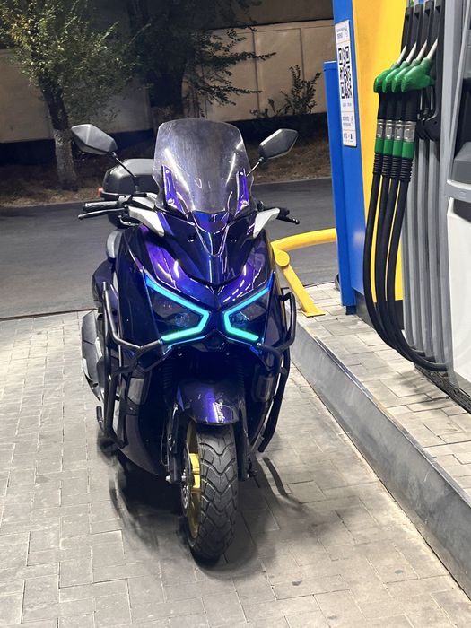 Скутер z max 180cc