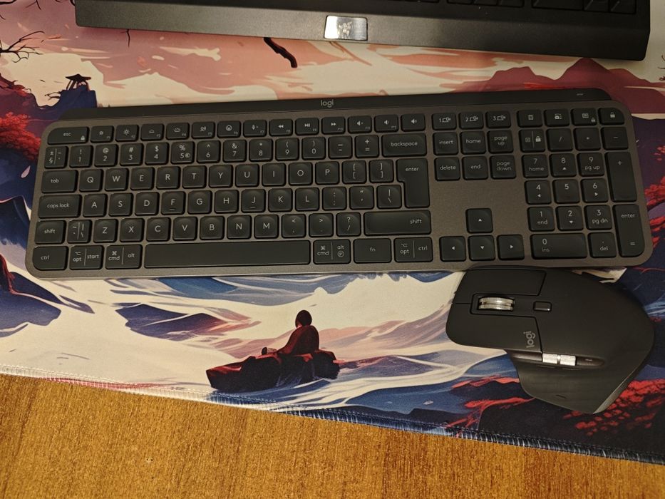 Продам sony wh-1000xm4 / logitech mx master 3s / mx keys s
