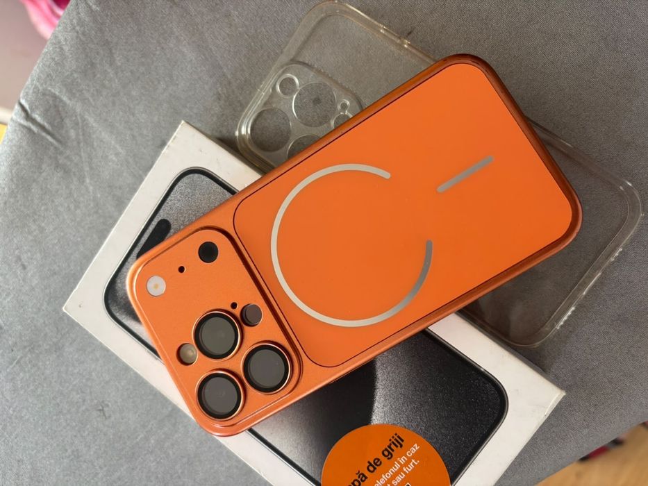 Vand iPhone 15 Pro Fullbox Impecabil