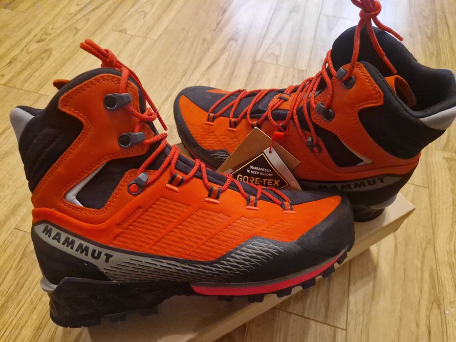 Lowa Camino Goretex waterproof, Made in Germany, masuri 45-46