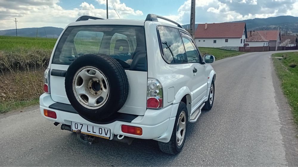 Suzuki grand  vitara 1.6 benzina