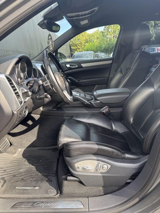 Porsche Cayenne 3.0 L diesel