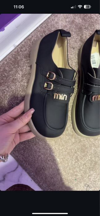 Обувь женская ,лоферы