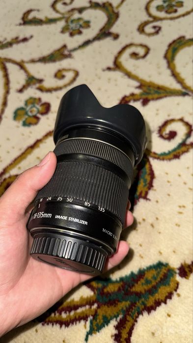 Canon 18-135mm (camera obyektiv)