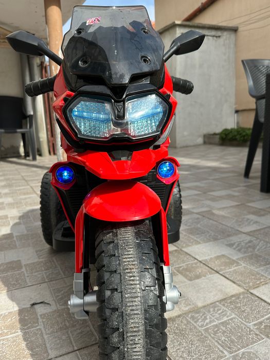 Детски ел мотоциклет триколка