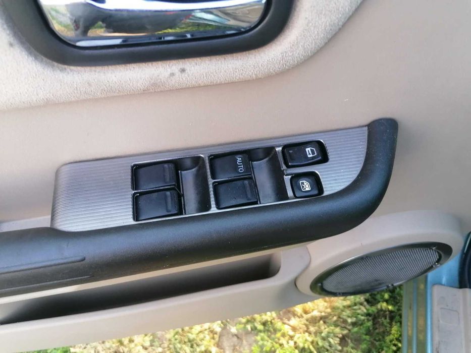 Нисан X-трейл 2.5 автомат / Nissan X-trаil 2,5 automatic