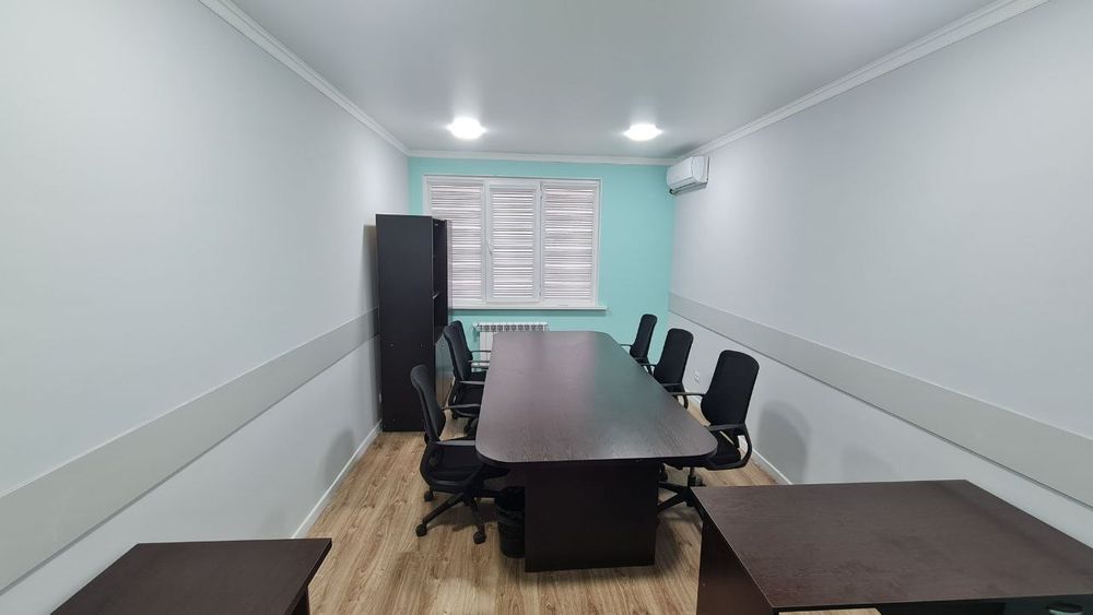 Метро Хамза кабинеты 18м² с мебелью и техникой с Юр адресом