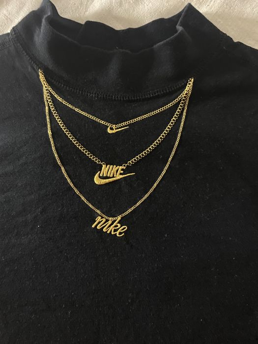 Топ-водолазка найк