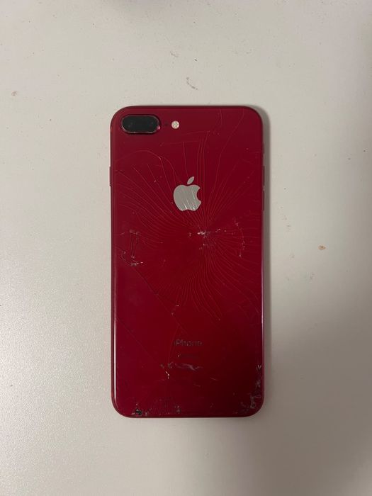 iphone 8+ red product