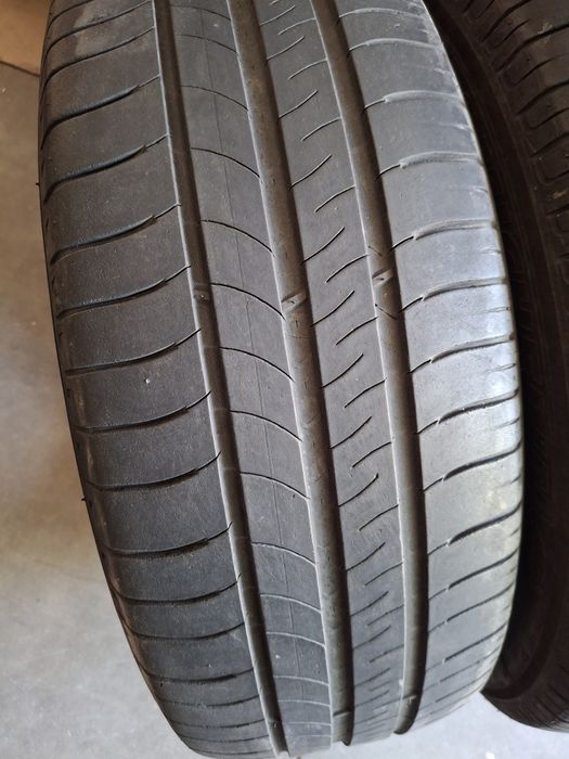 2 Anvelope de vară 205 60 r16 Michelin