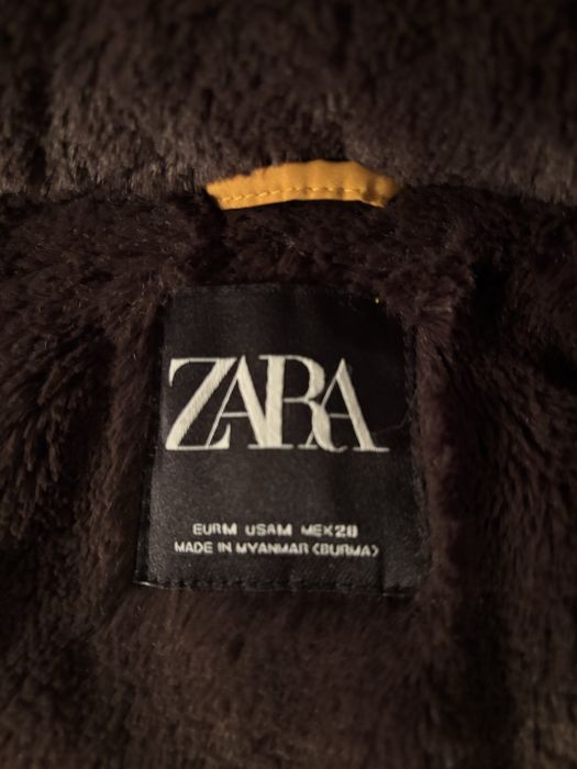 Зимно яке със сваляща се качулка Zara