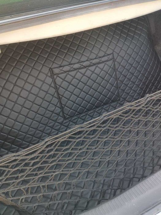 Продаётся "Toyota" Camry 40