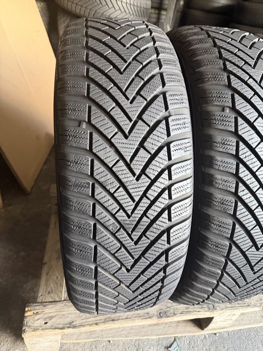 4 anvelope iarna 205/60/16 Vredestein 7-7.7 mm EXTRA LOAD!