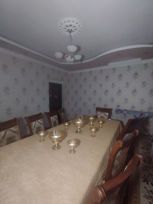 Ховли Уй сотилади тузель арка 4.6 сотих 4 хонали + айвон