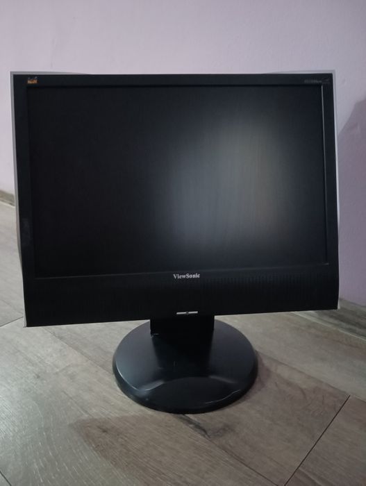 Монитор ViewSonic VG1930wm