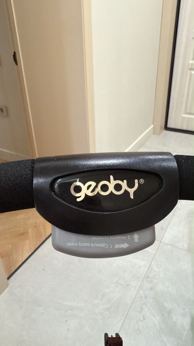 Коляска    Geoby