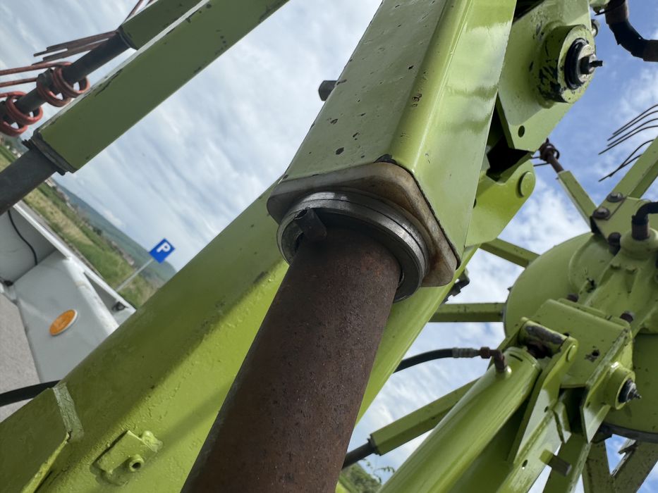 Claas liner 660 grebla dubla