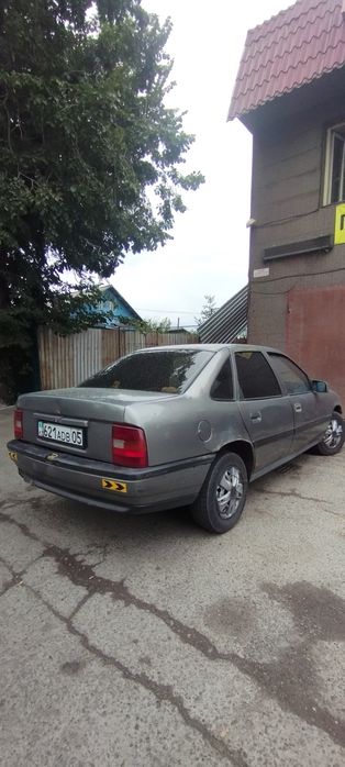 Opel Vectra A 1,8