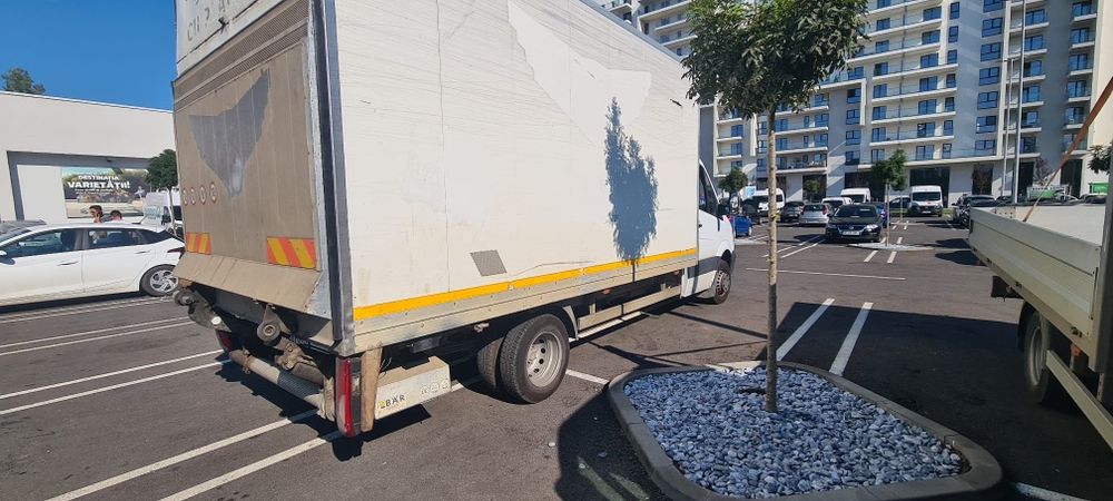 Închirieri dube București