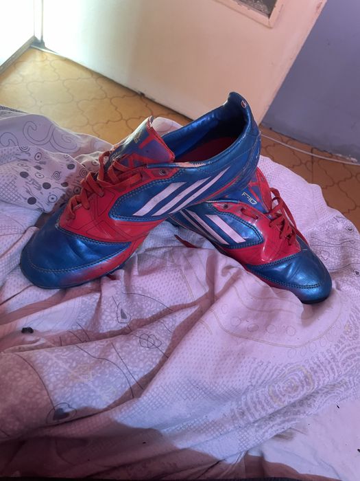 Бутонки Adidas F10  Номер 39 и 1/3