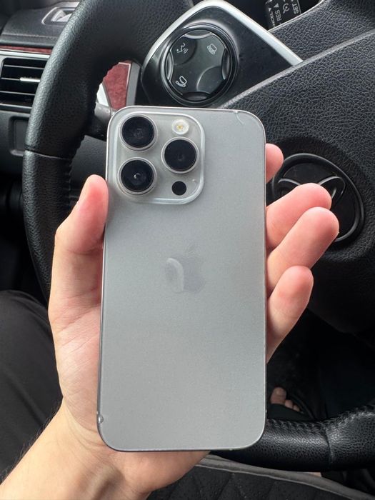 Продам айфон 15 pro