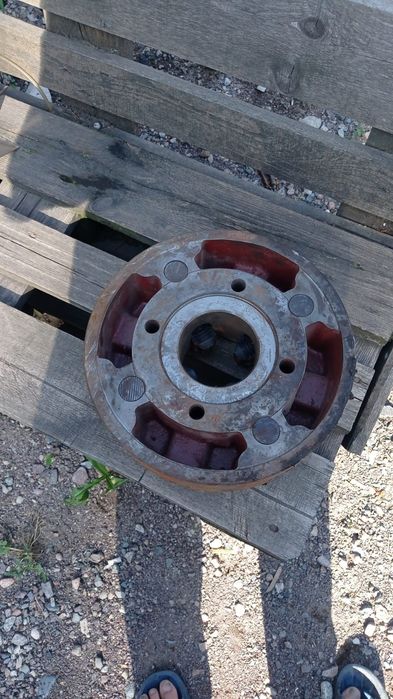 Токарный патрон диаметром 315 мм