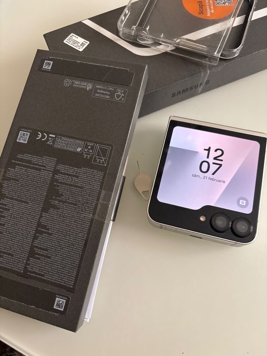 Samsung Galalaxy Z Flip7 FE