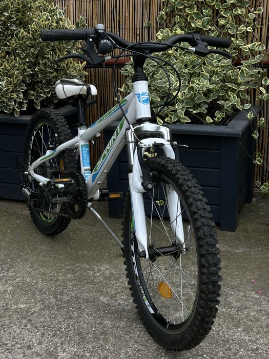 Bicicleta pentru copii Sprint Hat Trick 20” stare foarte buna