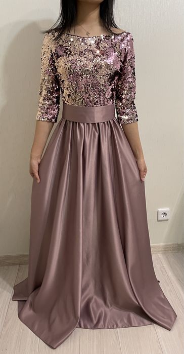 Вечернее платье