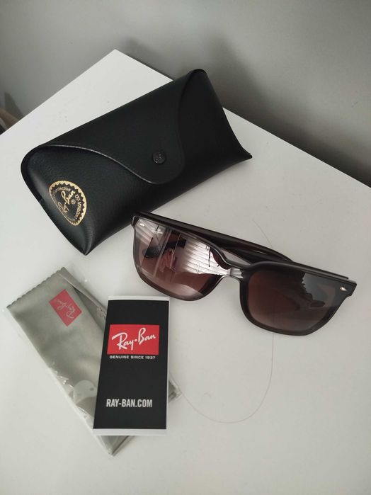 Новиотифинални дамски очила Ray Ban
