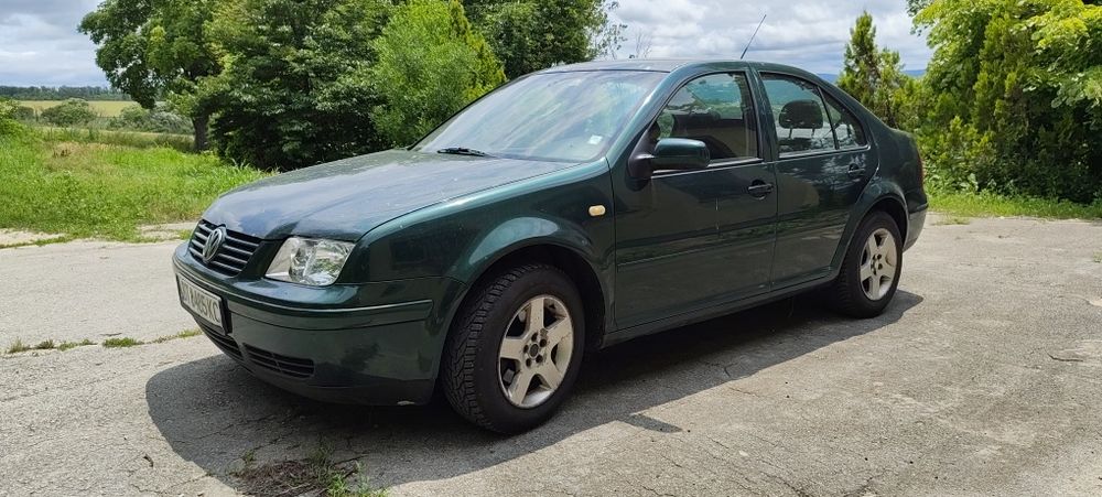 VW Bora 1.6i  101
