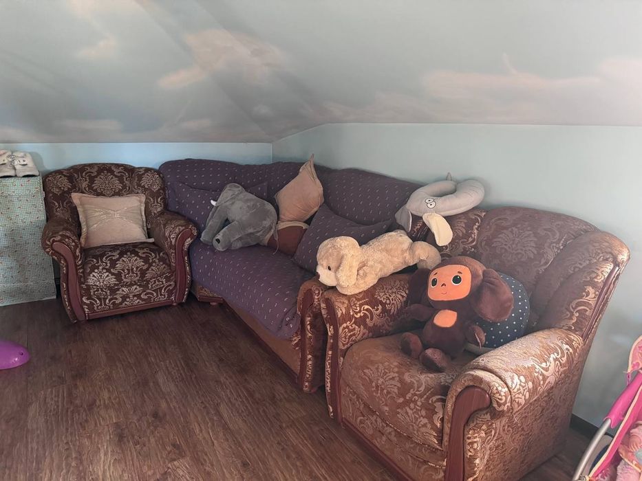 Диван и 2 кресла