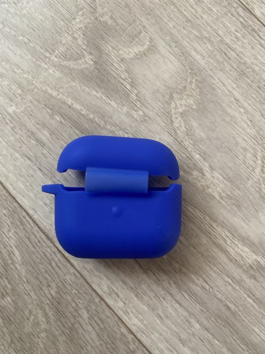 Чехлы для Airpods 3/4