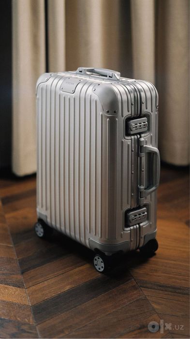 Чемодан Rimowa из алюминия (размер S)