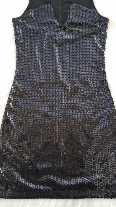 Дамска рокля с паети размер XS