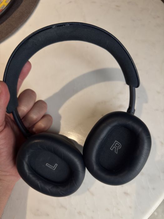 Продам наушники Bang & olursen H95