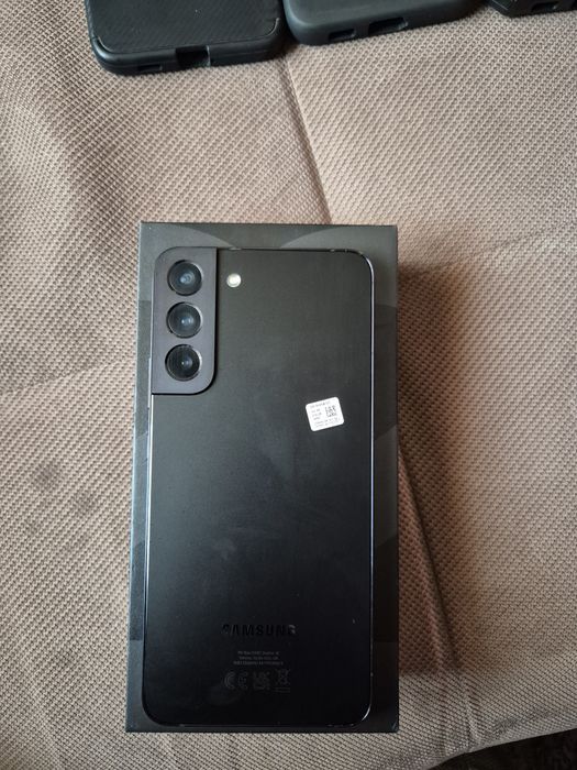 Samsung Galaxy  S22 PLUS