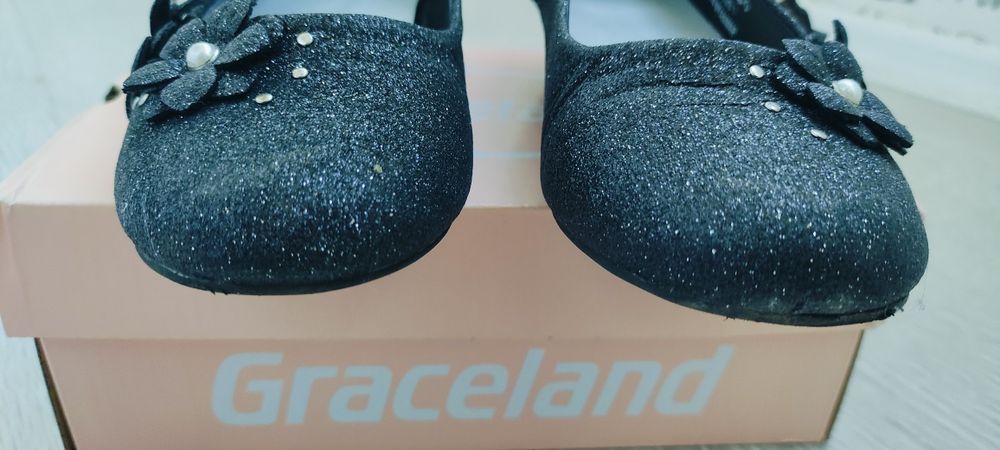 Детски официални обувки за момиче - номер 31